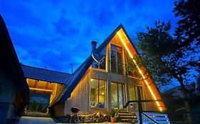 Pine Cabins Zlatibor